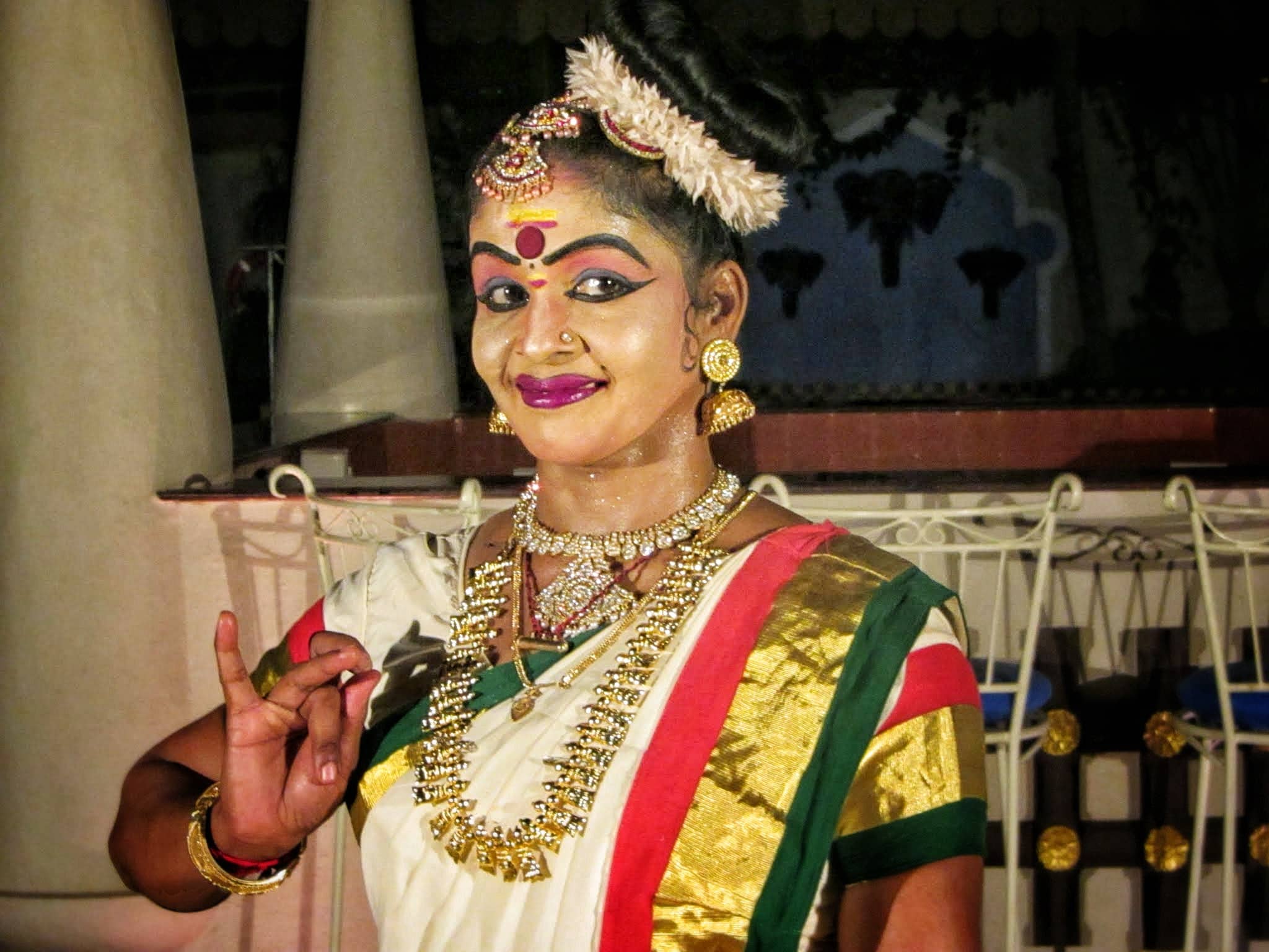 Bharatanatyam Rangapravesha of N. Anusha Raj on Feb. 8 - Star of Mysore